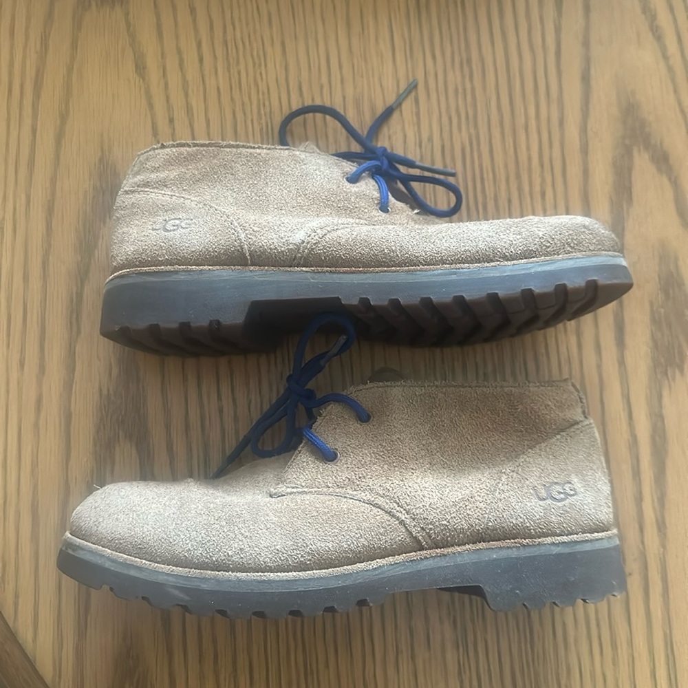 UGG youth Tan Suede shoes with Navy Laces